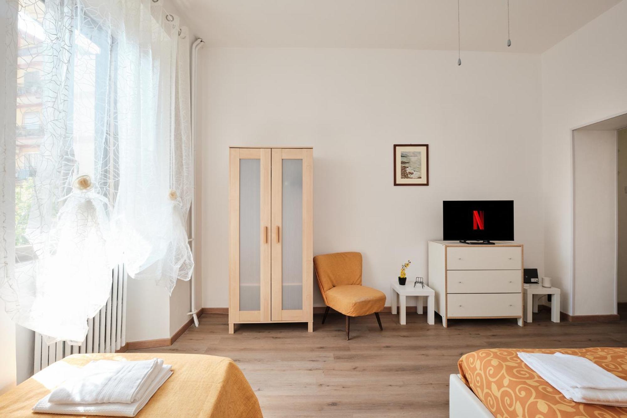 4 Minuti Piedi Metro C - Domus In Borgata Romana Apartment *
